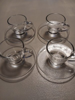Tassimo Espresso Gläser mit Untertassen 4 Stück Orginal Sehr guter Zustand