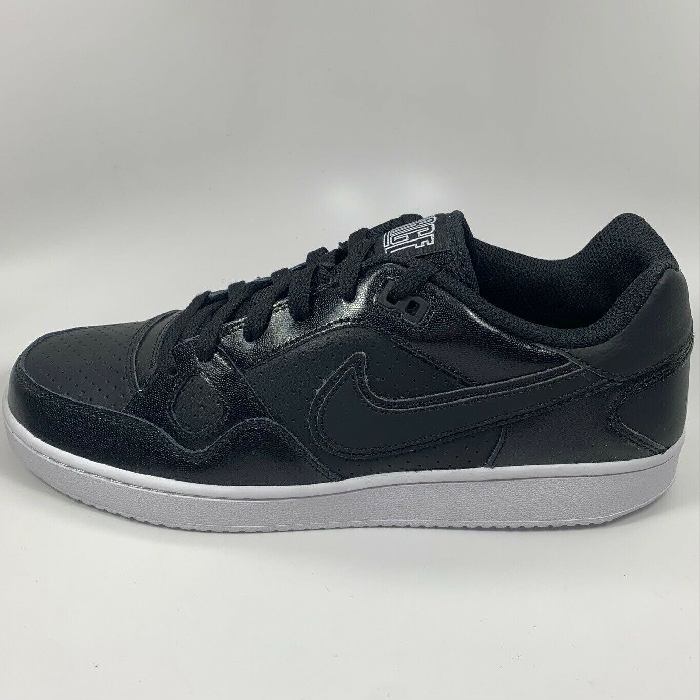 WOMENS NIKE SON OF FORCE TRAINERS SIZE 