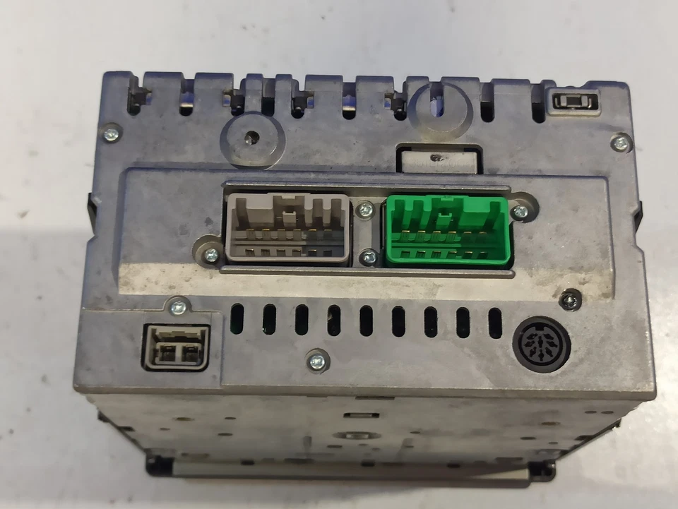 VOLVO S40 I VS Musik-Player ohne GPS 30887084 1.60 Petrol 80kw 2002 20685223 - Bild 4 von 4