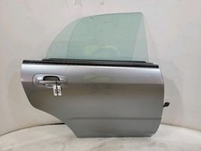 Porte arrière et accessoires Subaru IMPREZA
