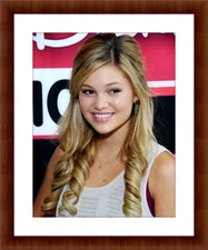 Olivia Holt 8.5 x 11 Candid Color Unframed Photograph Collectable Art Print