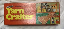 Instant Yarn Crafter pompom magic Illustrated Instruction Book Included Vintage