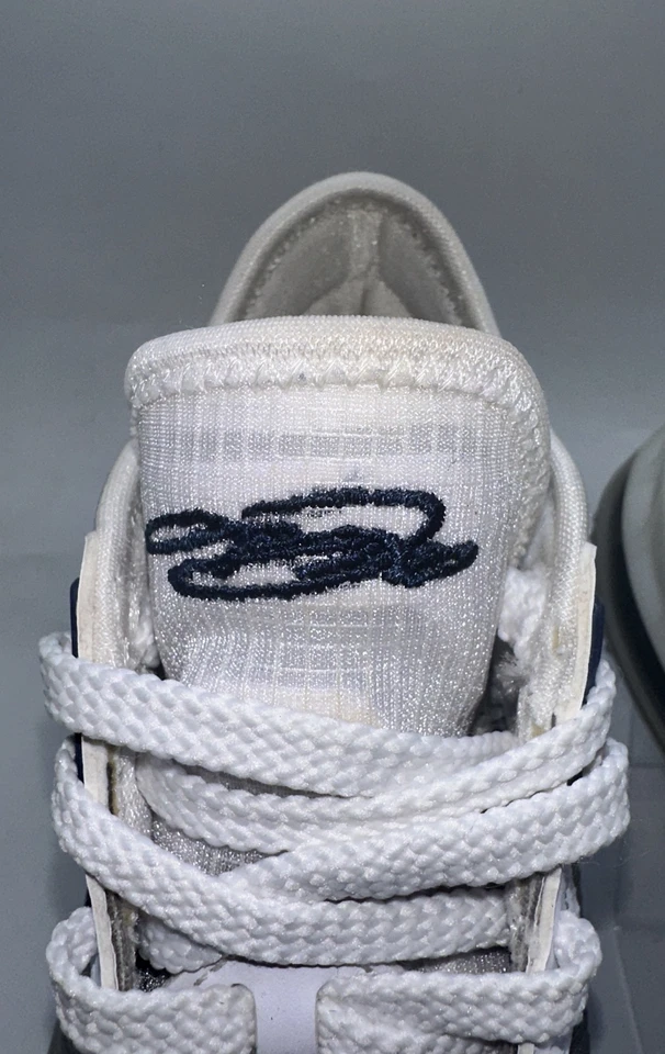 Nike LeBron 18 Low University Of Akron Zips PE Promo Sample Size 6.5 Sneakers - Image 3 of 4