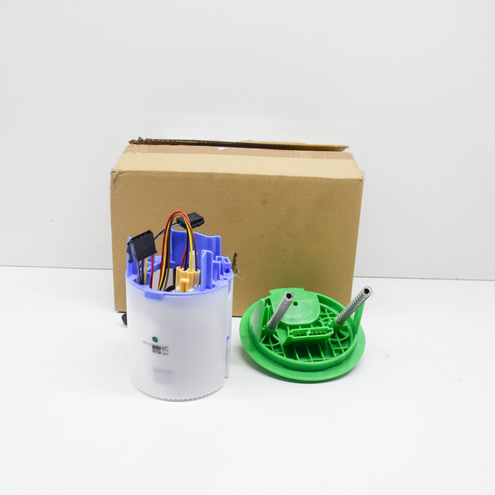 NEW MERCEDES-BENZ C W204 FUEL TANK RIGHT DELIVERY MODULE 