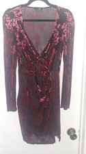 Fashion Nova Red Black Floral Velvet Long Sleeve Wrap Bodycon Dress V-Neck M