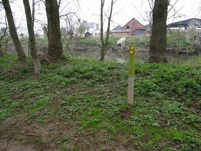 Foto A3 links, rechts, links, rechts Churton alles andere als geradeaus, o c2014