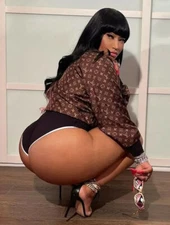 Nicki Minaj High Heels Back Posing 8x10 Picture Celebrity Print