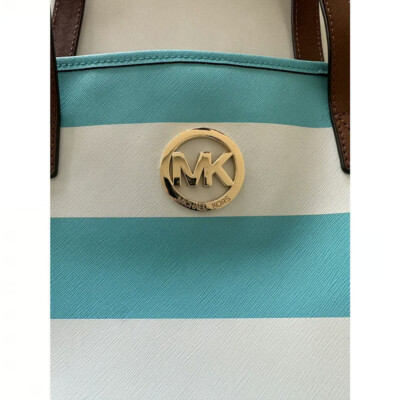 Michael Kors Jet Set Travel Medium Top Zip Multifunction Tote 