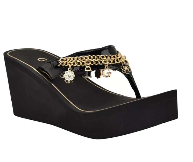 NEW WOMEN'S BLACK PATENT GUESS FLIP FLOPS YELLOW GOLD CHAIN CHARMS SUTTON 8,9,10