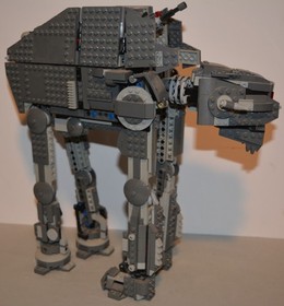 Lego Star Wars First Order Heavy Assault Walker 75189 95% Complete, 3 minifigs