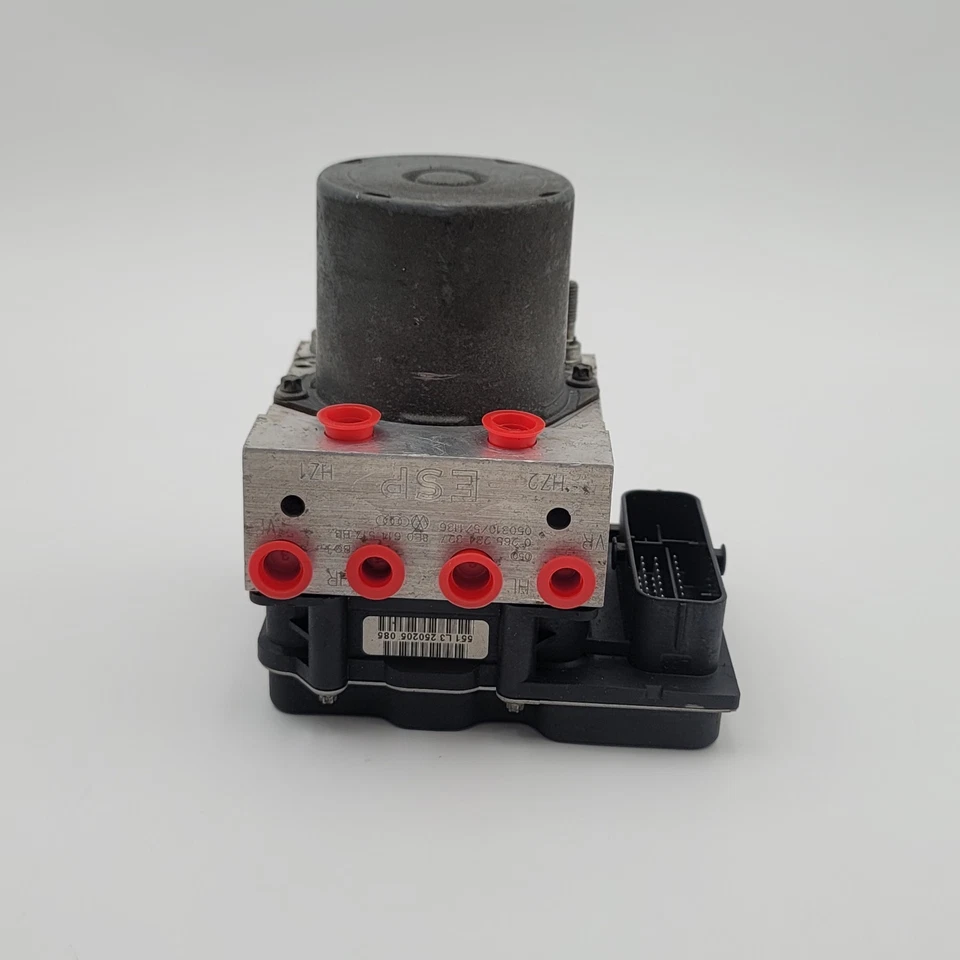Unidad de control de bomba de freno antibloqueo ABS Audi A4 2005 OEM 8E0614517BB Foto 3 de 4