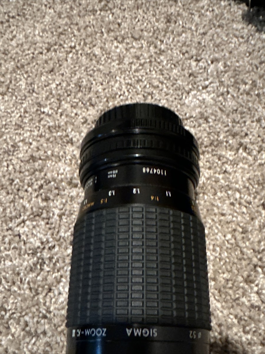 SIGMA ZOOM-K III 1:3.5-4.5 f=75-210mm Multi Coated Lens 52mm
