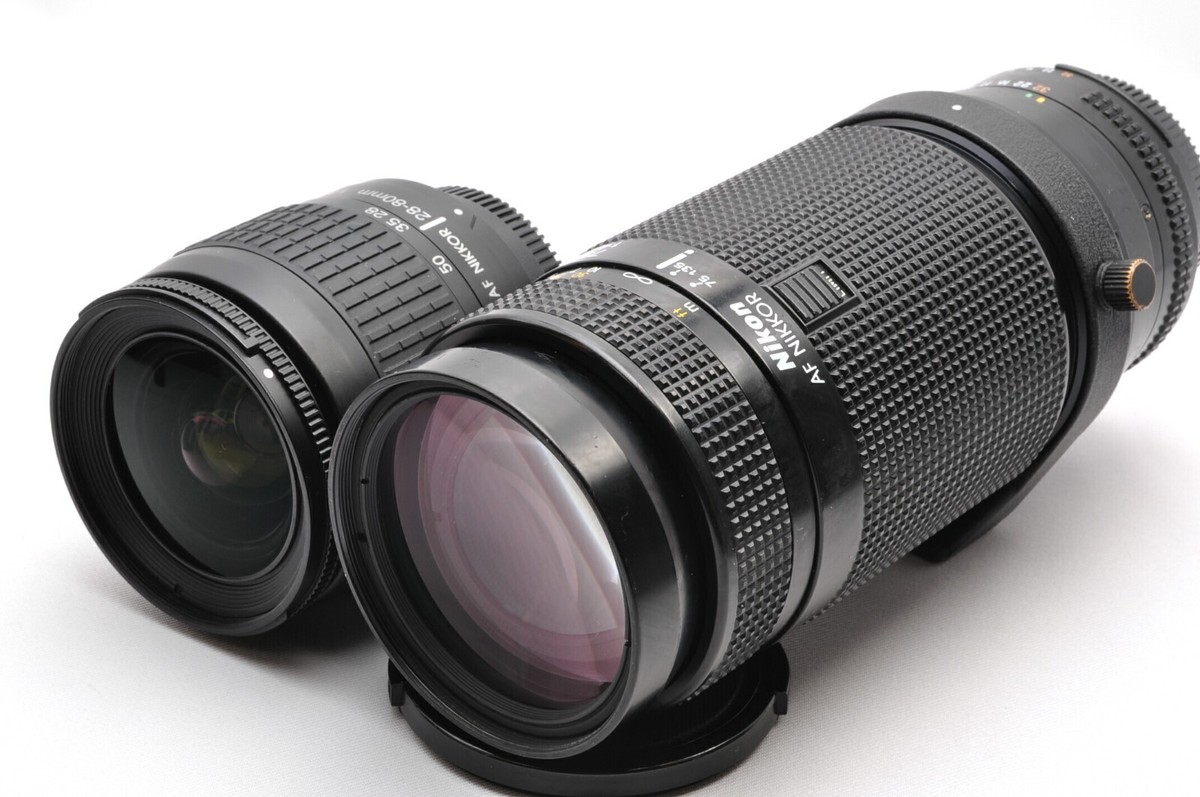 Nikon D7200 double zoom set in good condition with SD card 24.16