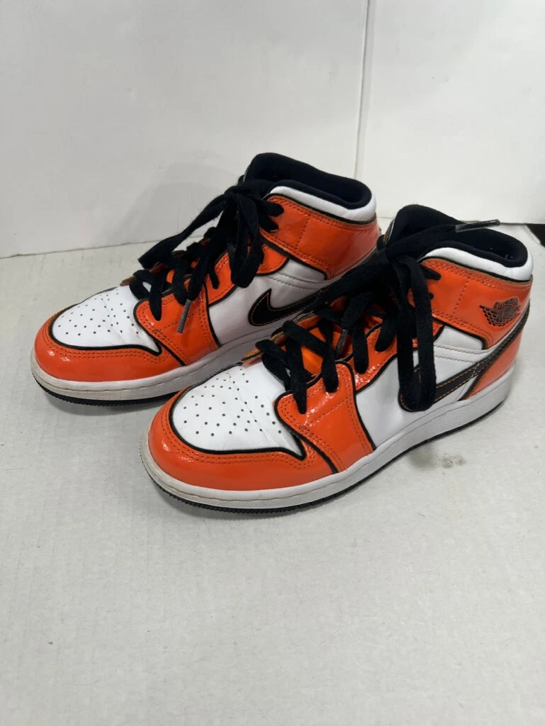 Air jordan online turf shoes