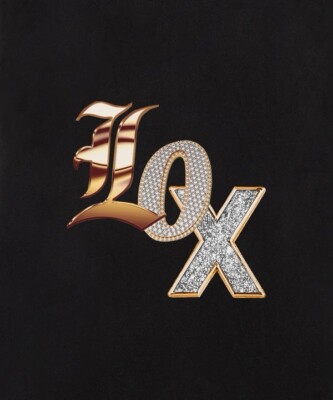 PAPER PLANES    LOX 3OTH X PAPER PLANES CELEBRATION TEE SIZE SMALL  NEW  