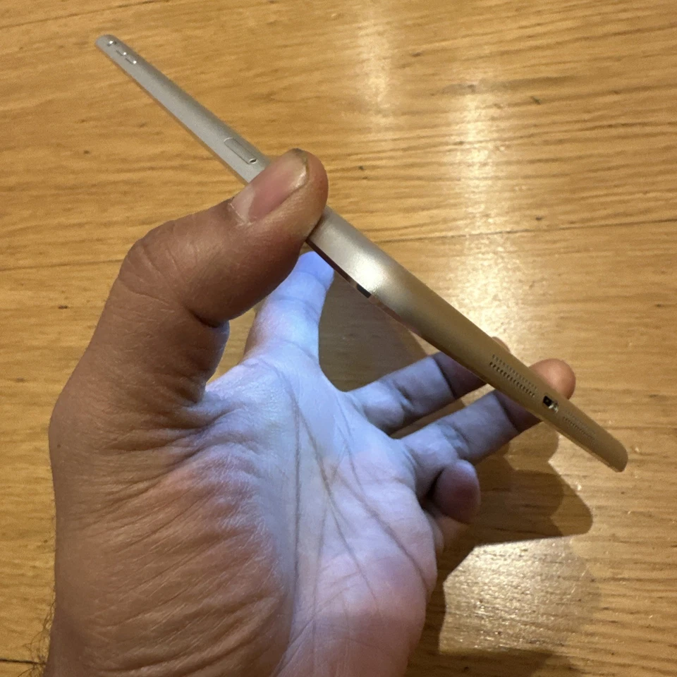 Apple iPad mini 2 32GB, Wi-Fi and Cellular - very good condition - Image 3 of 4