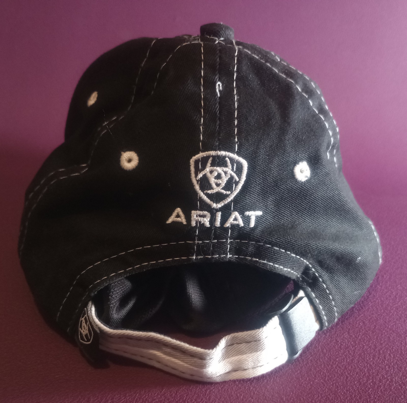 Ariat Strapback Adjustable Baseball Cap - Black W… - image 2