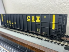 CSX  - WOOD CHIP OPEN GONDOLA - CHESSIE SYSTEM HO SCALE GOLD Series NEW