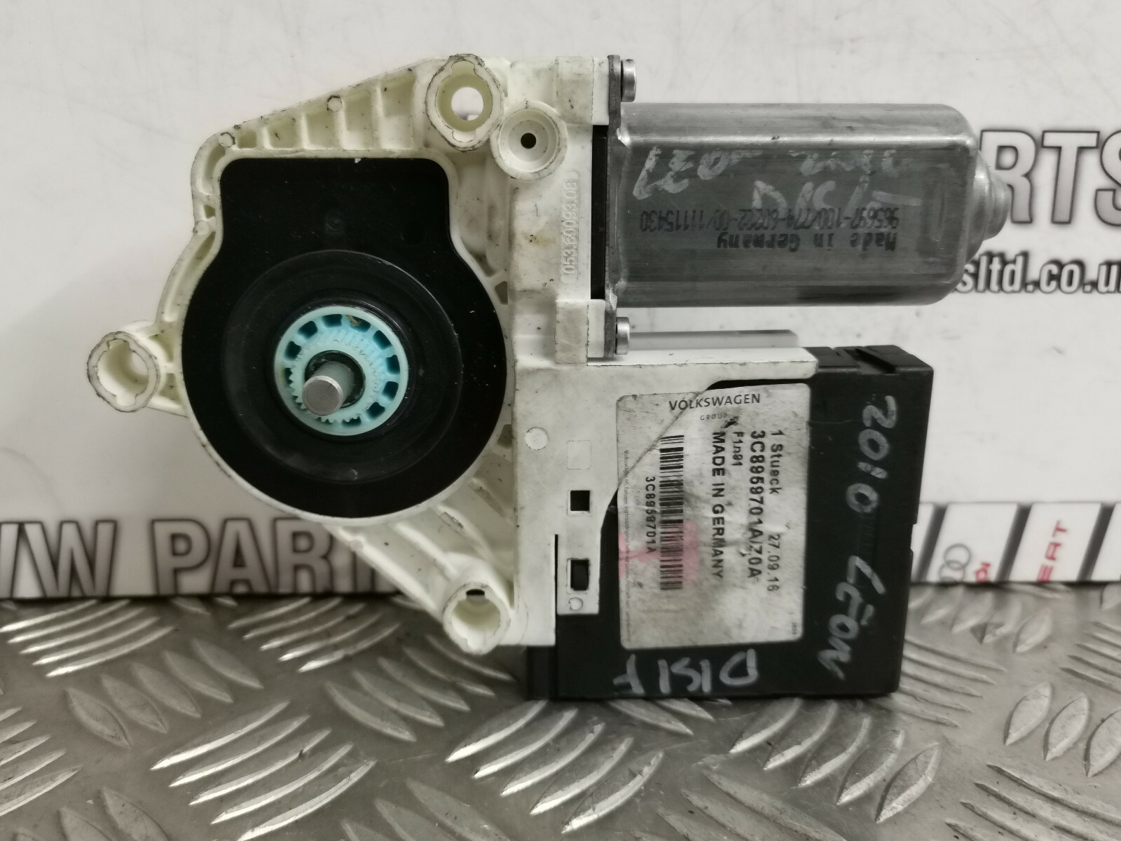 WINDOW MOTOR DRIVER SIDE FRONT SEAT LEON 2010 3C8959701A 