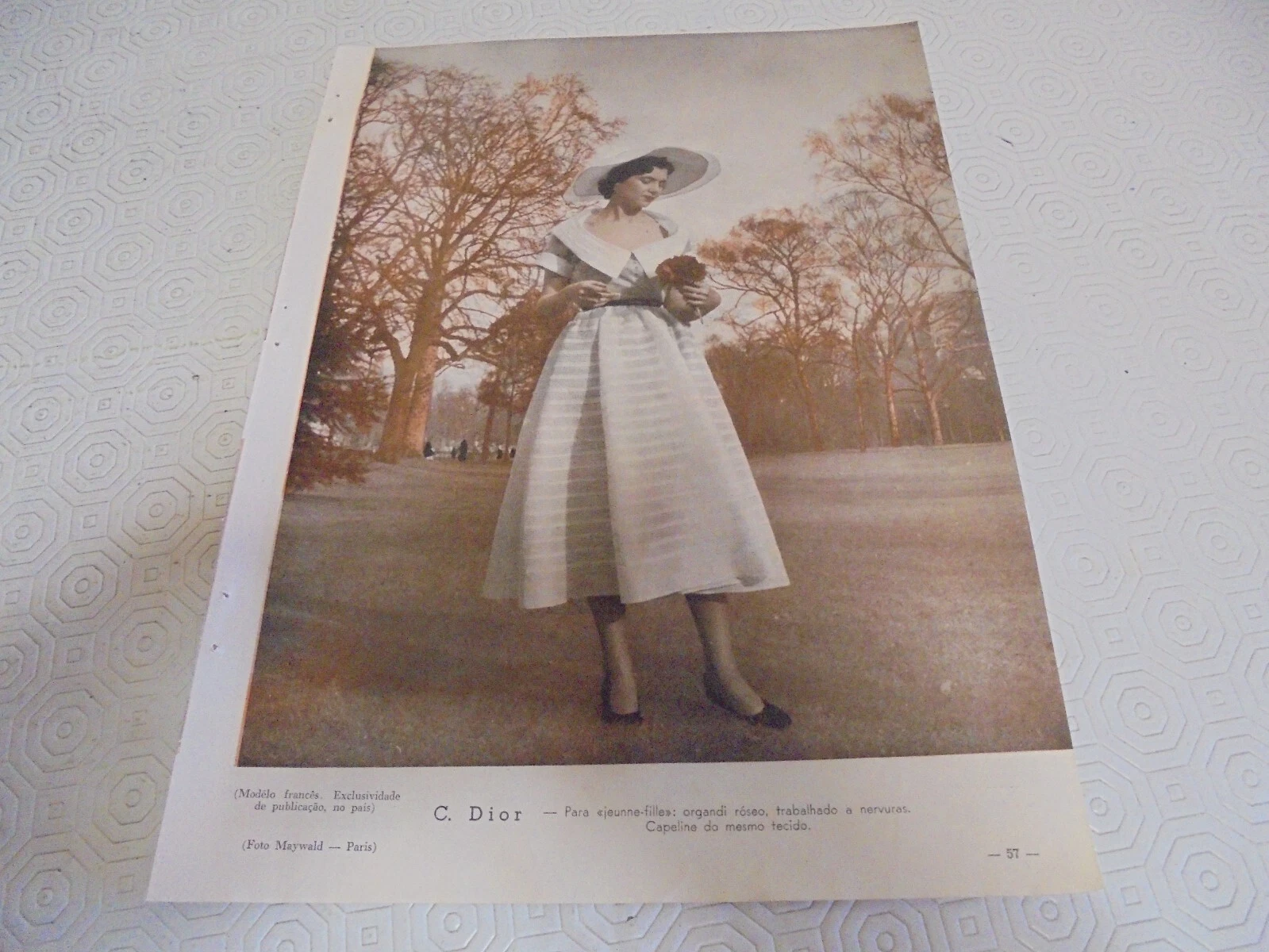 1950 Christian Dior D/S page magazine imprimé AD mode femmes chaussures longues jambes