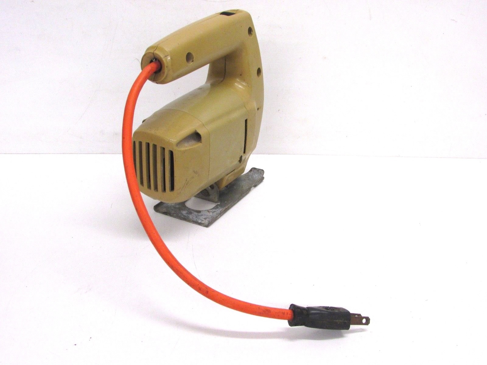 BLACK & DECKER MODEL 7504 TYPE 5 JIG SAW, 2.1 AMPS, 3200 RPM eBay