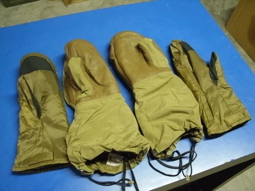 OR Outdoor Research Firebrand Mitts Mittens Coyote SMALL WITH LINERS NEW