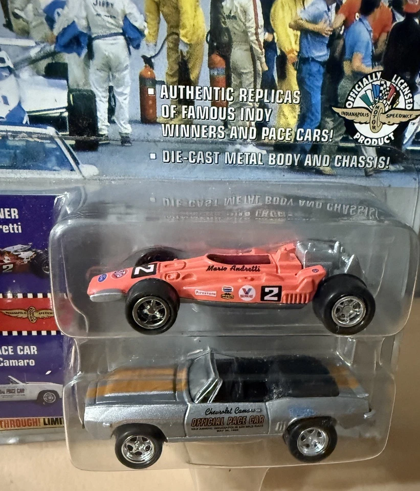 Johnny Lightning 1996 1969 Mario Andretti Indy y Camaro coche de ritmo 1/64 serie 2 Foto 3 de 4