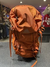 New Gregory Women's Jade 63 Backpack (size SM/MD) Moab Orange