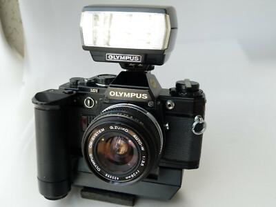 Olympus OM10 Qartz,Zuiko-W 28/3.5 lens,Motor 2,Olympus T20 flash ,UNTESTED.READ