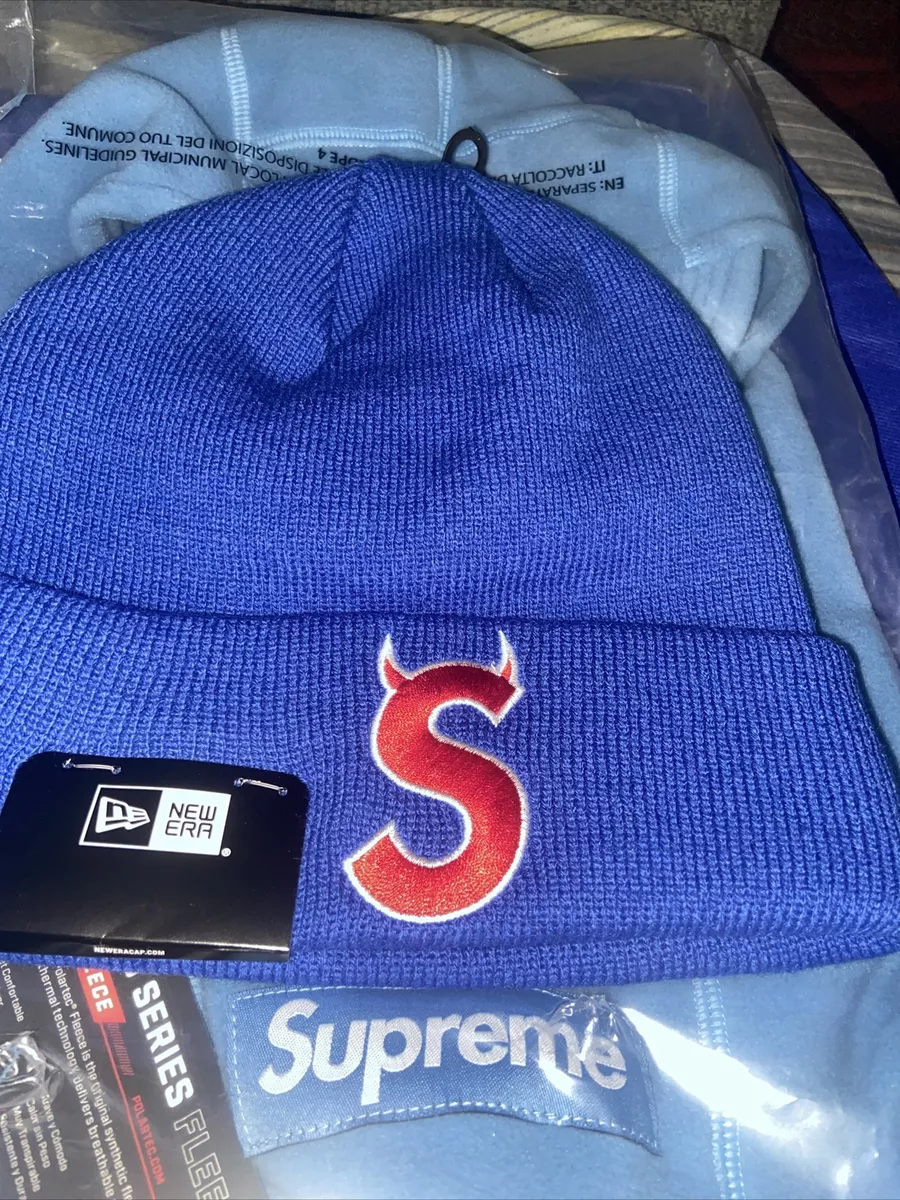 Supreme New Era S Logo Beanie (FW22) Red