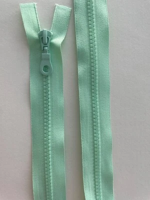 FERPA Mint Green Zip Chunky Open Ended or Closed Ended 4 cm to 90 cm Zipper
