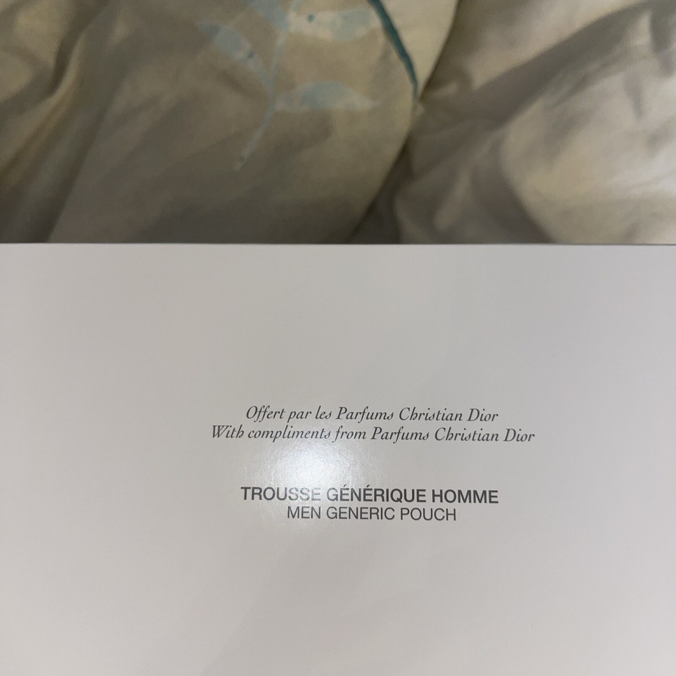 DIOR Mens Toiletry Bag & sauvage EDP discovery set & elixir & samples