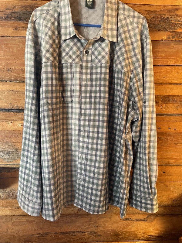 Eastern Mountain Sports long sleeve button down shirt men’s XXL