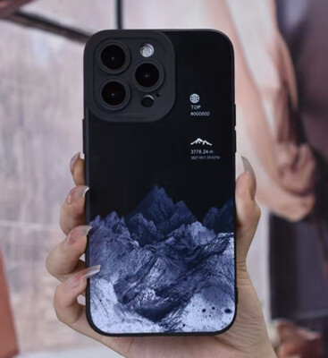 Silikon Case für iPhone 14 Pro Mountains