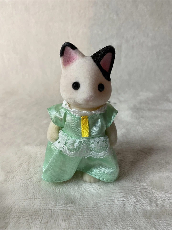 Sylvanian Families Tuxedo Cat Family (5181) - Mint Condition - Image 4 of 4