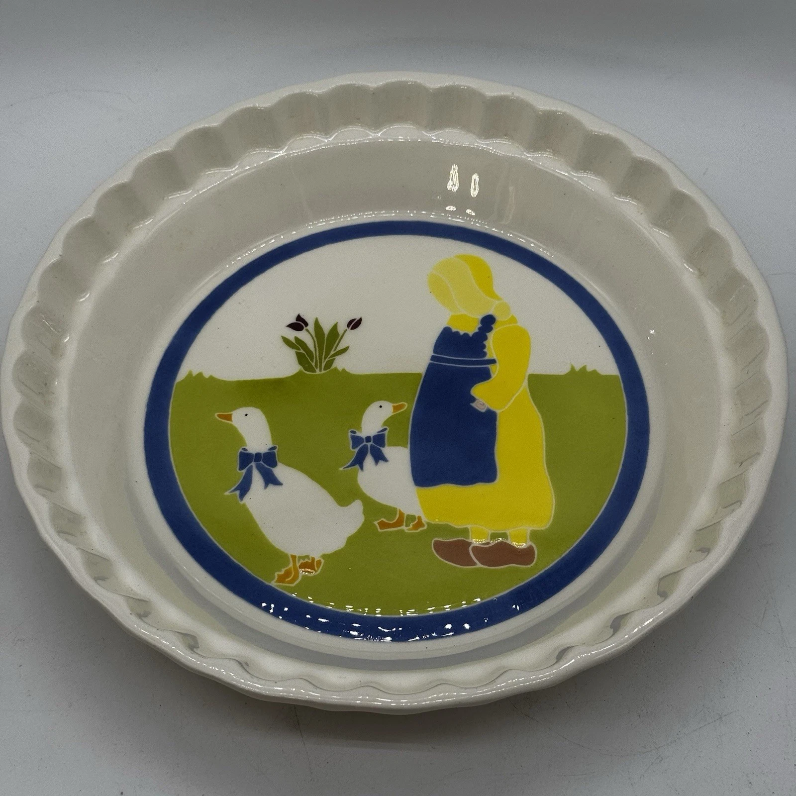 Kibak KJ 10" Pie Quiche Dish Goose Geese Country Cottage Vtg Hand Painted Dutch