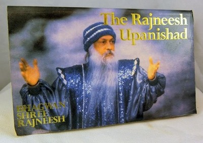 RAJNEESH UPANISHAD By Bhagwan Shree Rajneesh & Ma Deva Sarito
