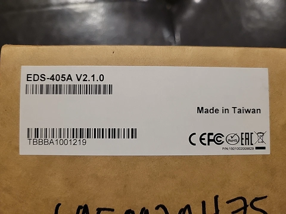 BRAND NEW MOXA EDS-405A V2.1 Managed Ethernet Switch w/ 5 10/100 Base T(X) Ports - Image 2 of 4