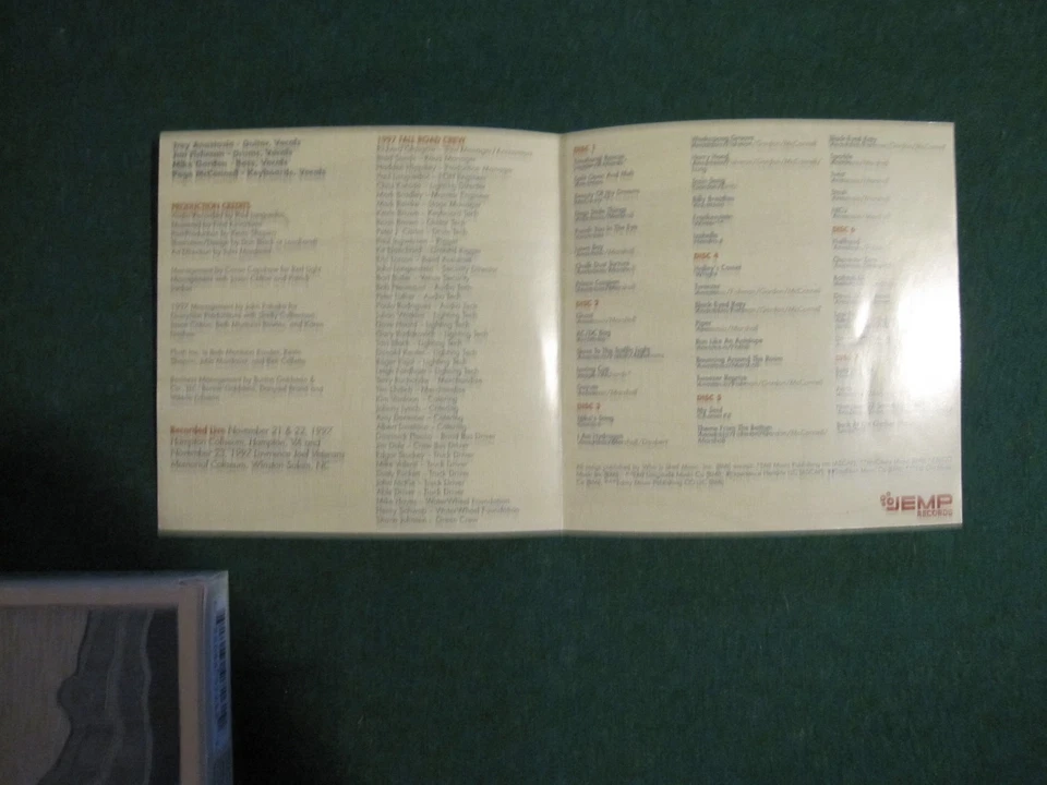 Phish Hampton/Winston-Salem '97 Box Set! Phish Hampton! 1997! Pre-owned Complete - Image 4 of 4