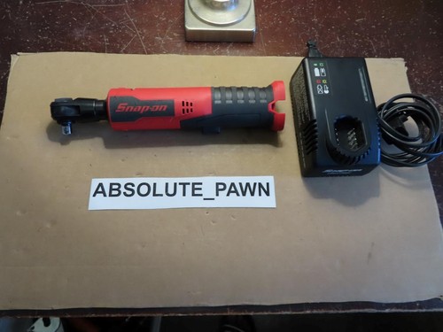 SNAP ON TOOLS 14.4 V 3/8" DR CORDLESS RATCHET CTR861 PLUS CHARGER VERY CLEAN