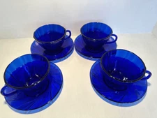 Vereco Duralex Bormioli Rocco Rivage Swirl Cobalt Blue Teacup & Saucer Set of 4