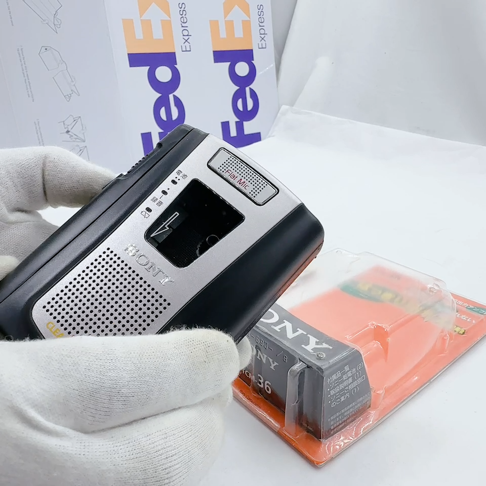 SONY CASSETTE CORDER TCM-36 Retro Portable Tape Recorder w/Box