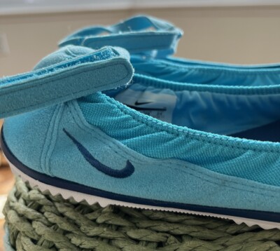 NIKE Shoes Tenkay Slip Comfort Ballet Flat Pink Slip-On 429888-601