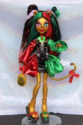 Maneki-neko lucky cat monster high custom doll