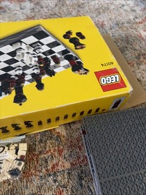 Lego 40174 Iconic Chess - complete set Free Fast Ship With Box Manual Look 👀