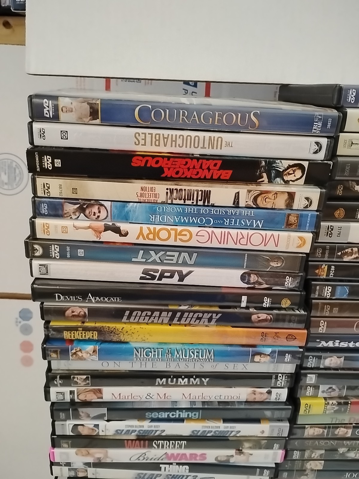 Lot of 120 vintage Estate Sale DVD Classic dvds! NO KIDS MOVIES Trl6#18