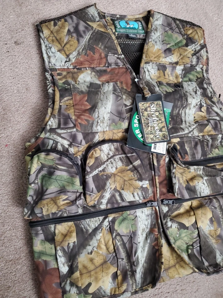 Master Sportsman Outdoor Camo Hunting Vest Sherbrooke With Seat Cushion Size... - Image 2 of 4