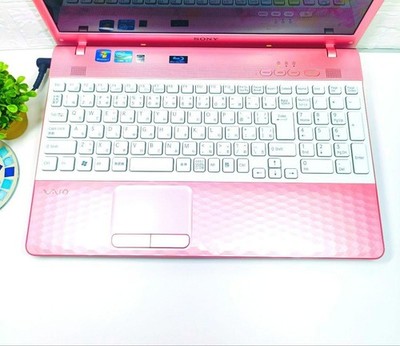 SONY VAIO pink notebook laptop i5 16 in 8GB SSD 500GB DVD Windows