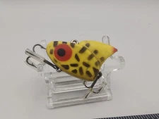 VINTAGE DEMON LURE CO. Pre Lazy Ike Sail Shark “Yellow Coachdog” LURE