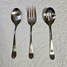 3 PIECES OF UNBRANDED STAINLESS STEEL SERVING FLATWARE 2 SLOTTED SPOONS/1 FORK